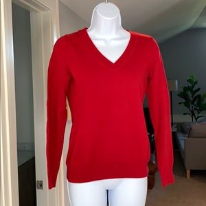 NWOT Red Vneck merino wool sweater